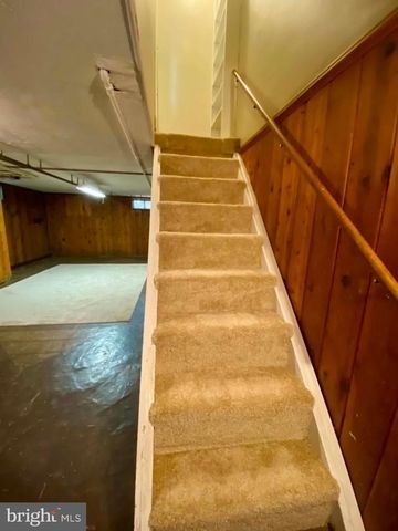 410 W PARK AVE, Hamilton, NJ 08610