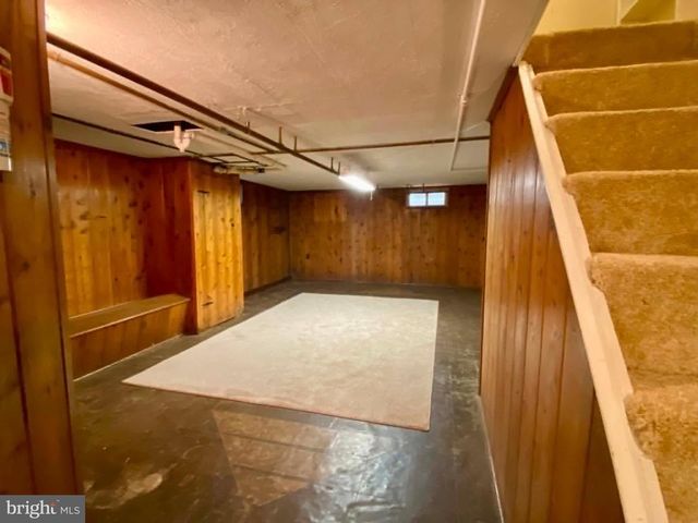 410 W PARK AVE, Hamilton, NJ 08610