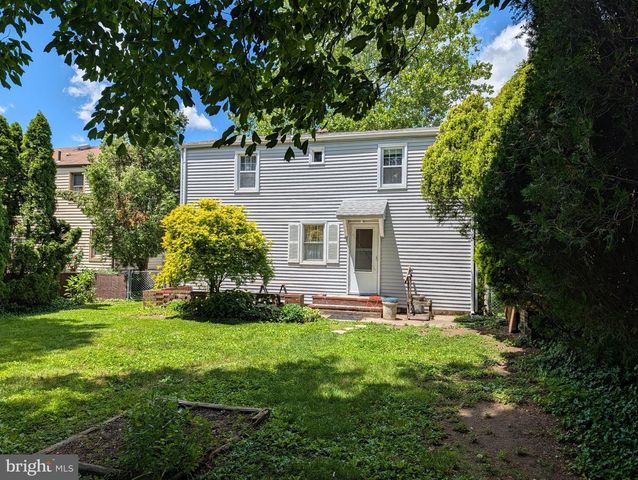 410 W PARK AVE, Hamilton, NJ 08610
