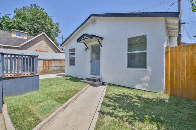 1471 E 41st, Los Angeles, CA 90011