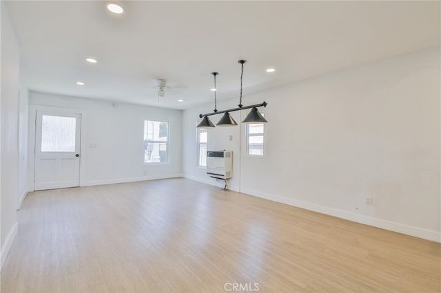 1471 E 41st, Los Angeles, CA 90011