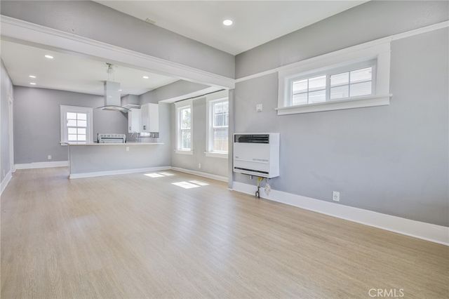 1471 E 41st, Los Angeles, CA 90011