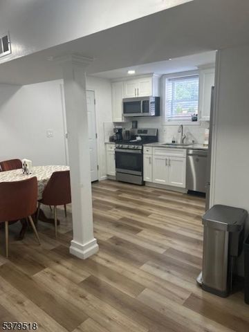 215 Kerrigan Blvd, Newark City, NJ 07106