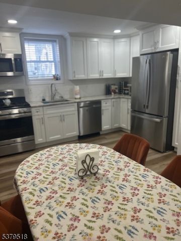 215 Kerrigan Blvd, Newark City, NJ 07106