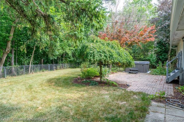 16840 Savoie Street, Livonia, MI 48154