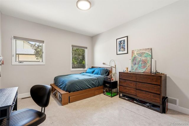 434 E Lake Place, Littleton, CO 80121