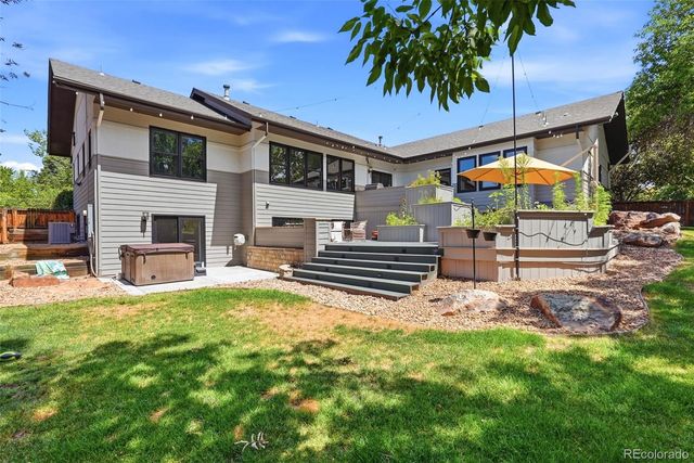 434 E Lake Place, Littleton, CO 80121