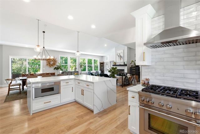 434 E Lake Place, Littleton, CO 80121