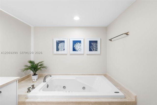 16500 Collins Ave 1752, Sunny Isles Beach, FL 33160