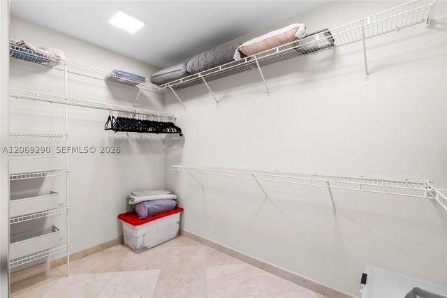 16500 Collins Ave 1752, Sunny Isles Beach, FL 33160