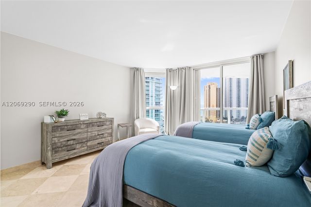 16500 Collins Ave 1752, Sunny Isles Beach, FL 33160