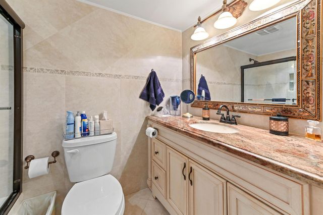 1202 Bahama Bend J2, Coconut Creek, FL 33066