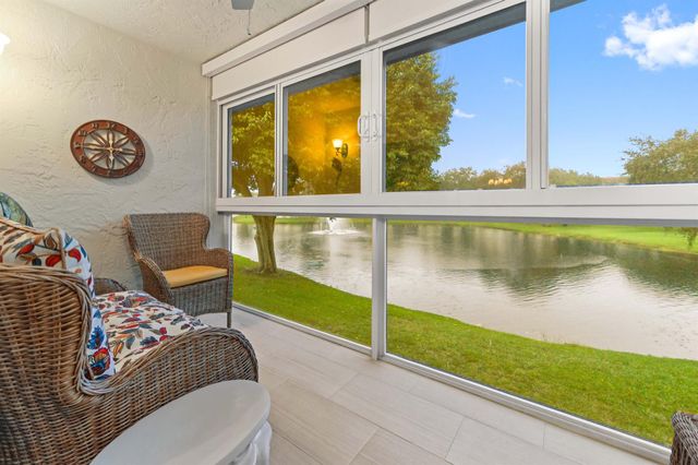 1202 Bahama Bend J2, Coconut Creek, FL 33066