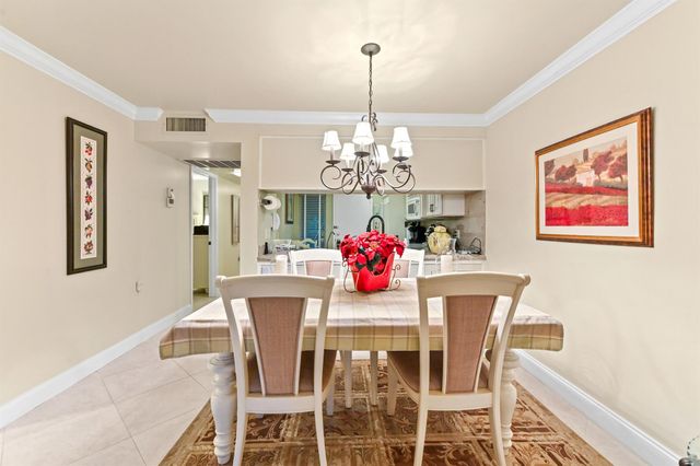 1202 Bahama Bend J2, Coconut Creek, FL 33066