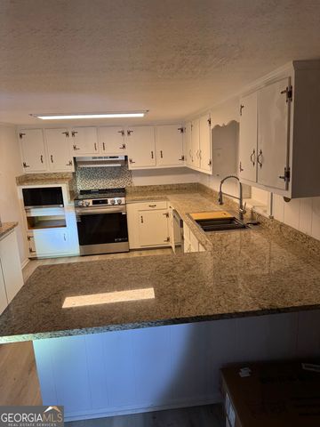 2363 Alvin Joiner Road, Dublin, GA 31021