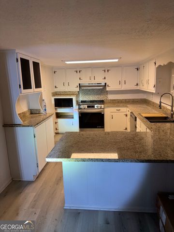 2363 Alvin Joiner Road, Dublin, GA 31021