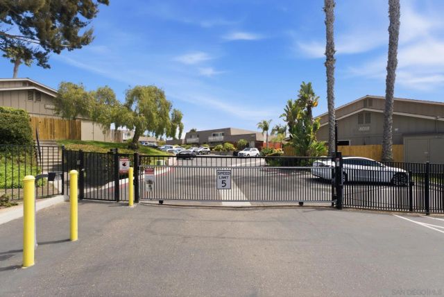 405 Requeza St H12, Encinitas, CA 92024