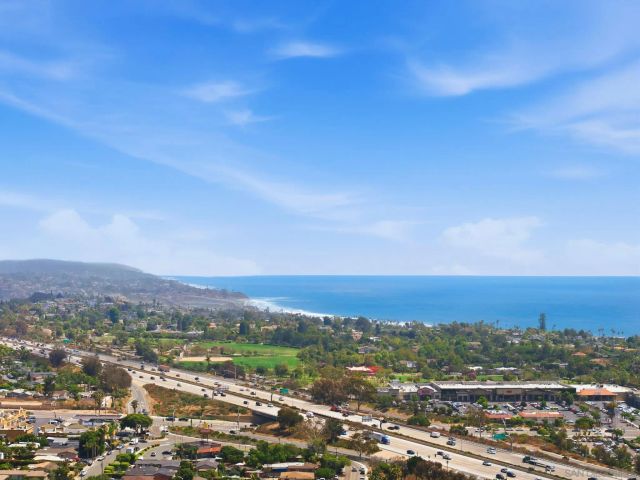 405 Requeza St H12, Encinitas, CA 92024