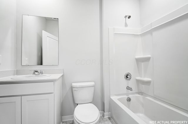 2285 Overlook Way, Newark, OH 43055