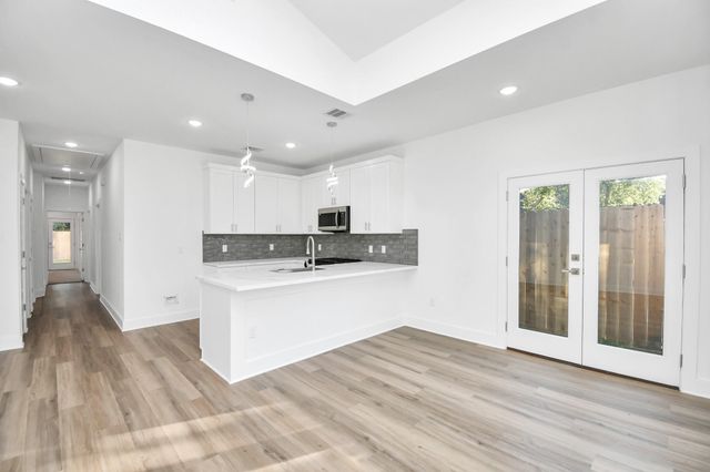 8109 Hamlet Street, Houston, TX 77078