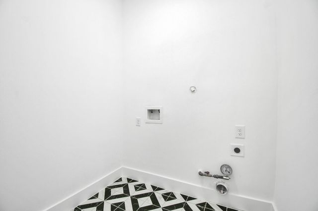 8109 Hamlet Street, Houston, TX 77078