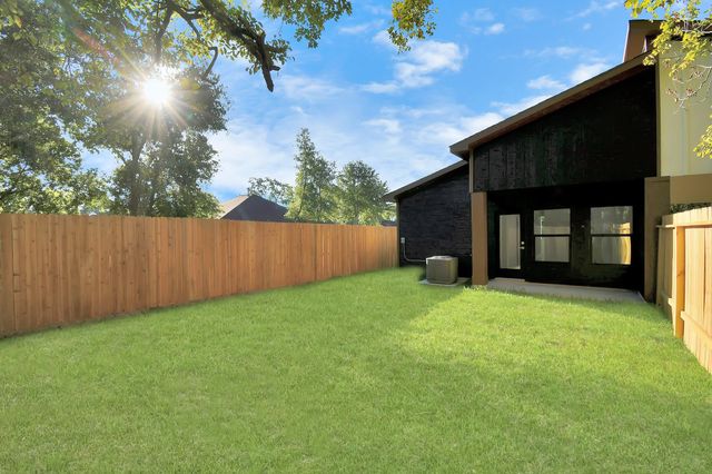 8109 Hamlet Street, Houston, TX 77078