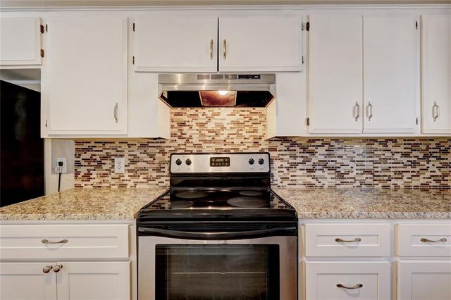 2808 Kent Drive, Oklahoma City, OK 73120