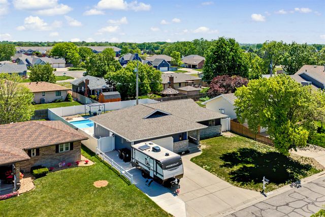 2323 Linden Dr, Salina, KS 67401