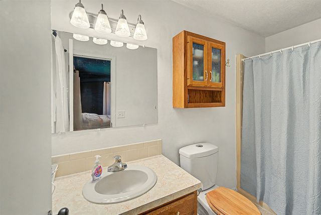 2323 Linden Dr, Salina, KS 67401