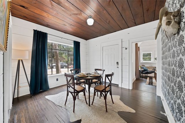 124 E 6th Street, Dallas, TX 75203
