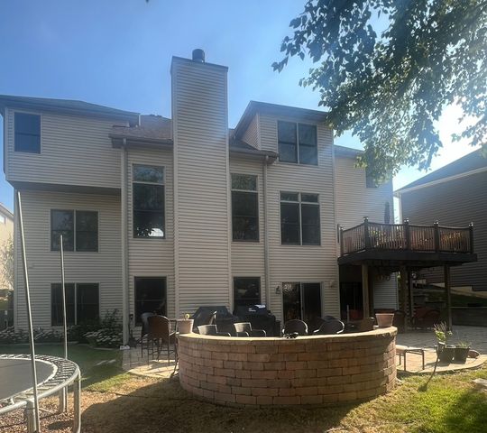 2484 Warwick Court, Aurora, IL 60503