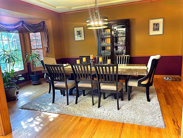2484 Warwick Court, Aurora, IL 60503