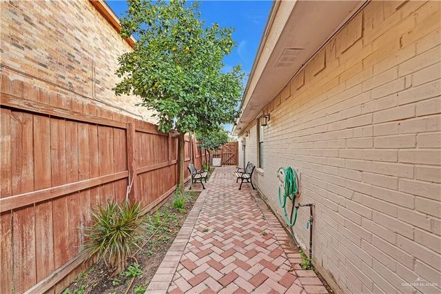 2401 S Jackson Road 29, Pharr, TX 78577