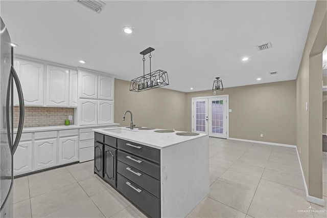 2401 S Jackson Road 29, Pharr, TX 78577