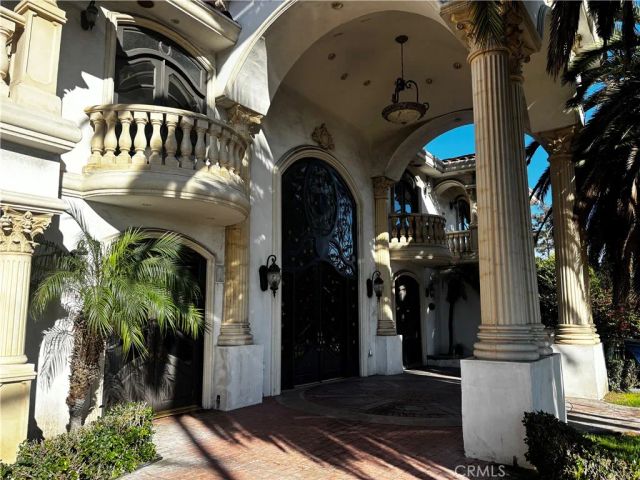 9355 Florence, Downey, CA 90240