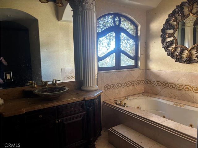 9355 Florence, Downey, CA 90240