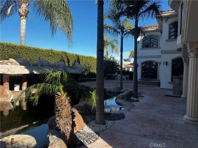 9355 Florence, Downey, CA 90240