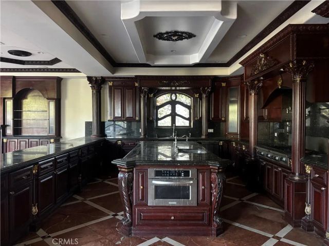 9355 Florence, Downey, CA 90240