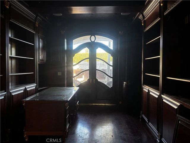 9355 Florence, Downey, CA 90240