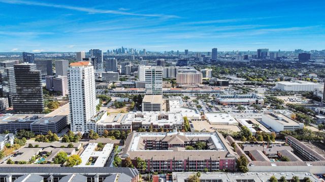 2400 Mccue Road 113, Houston, TX 77056