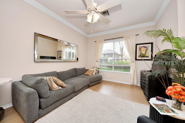 2400 Mccue Road 113, Houston, TX 77056