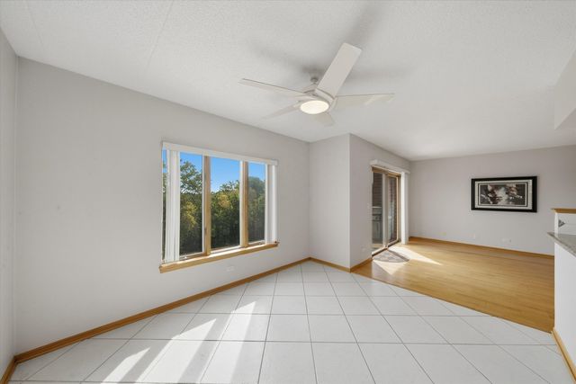 545 S River Road 505, Des Plaines, IL 60016