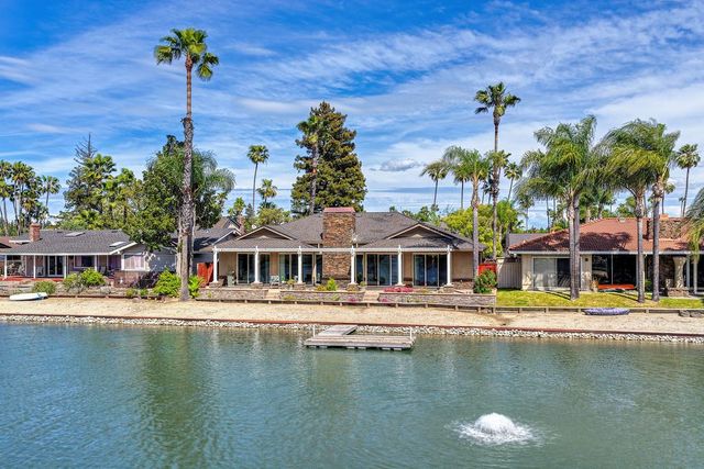 20 Keel Ct, Sacramento, CA 95831