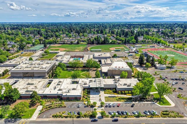 20 Keel Ct, Sacramento, CA 95831