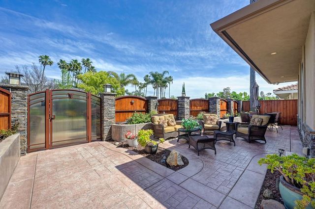 20 Keel Ct, Sacramento, CA 95831