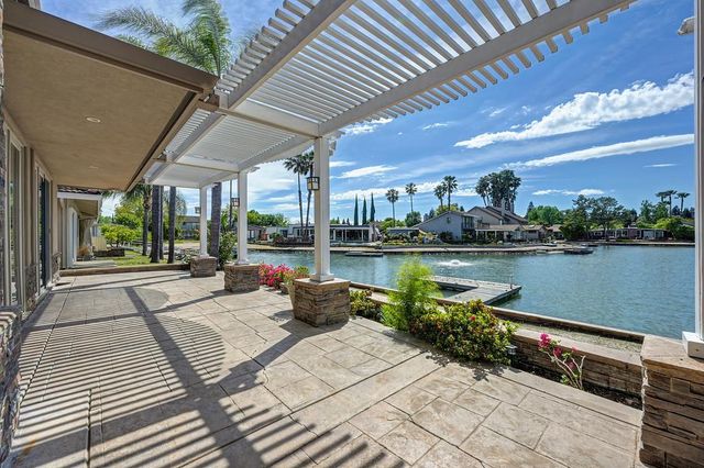 20 Keel Ct, Sacramento, CA 95831