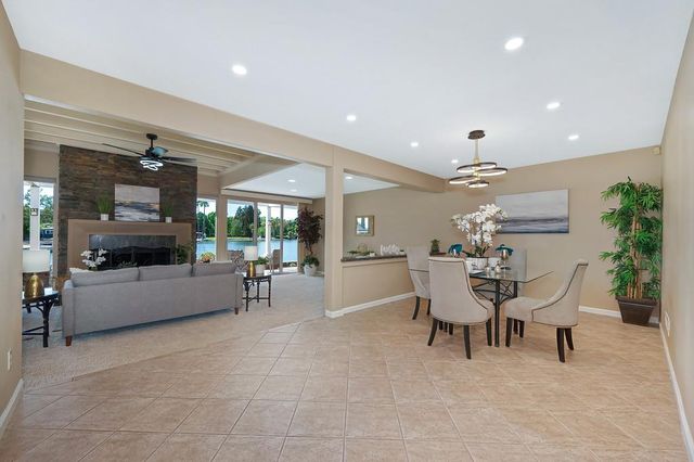 20 Keel Ct, Sacramento, CA 95831