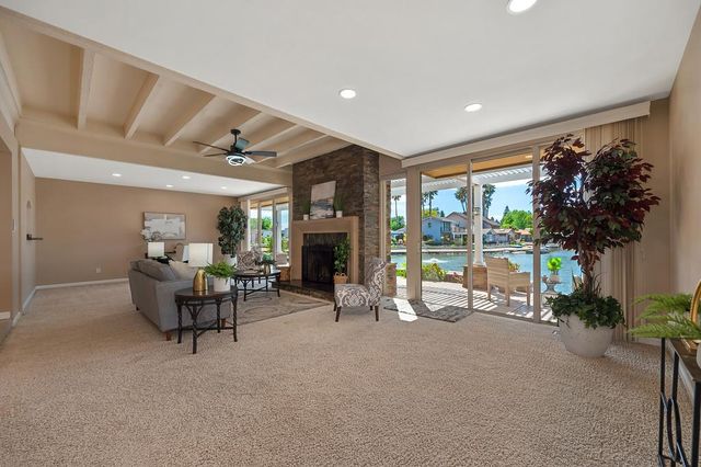 20 Keel Ct, Sacramento, CA 95831