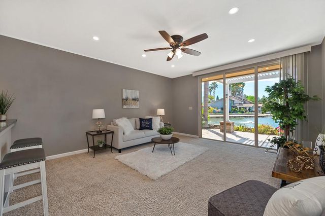 20 Keel Ct, Sacramento, CA 95831