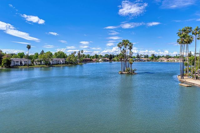 20 Keel Ct, Sacramento, CA 95831